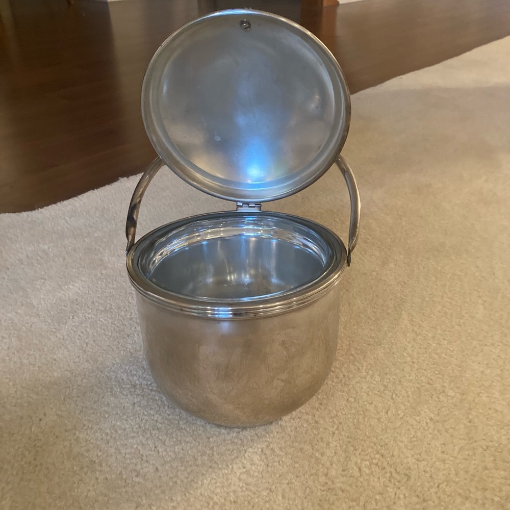 Vintage mid century modern hinged ice bucket